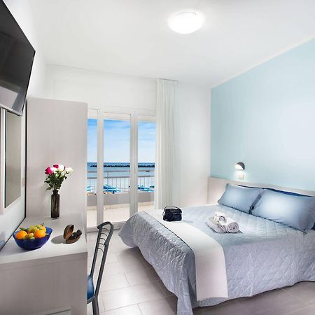 Hotel Platinum ريميني المظهر الخارجي الصورة