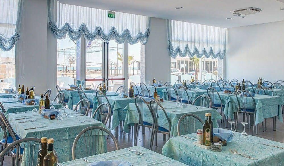 Hotel Platinum ريميني المظهر الخارجي الصورة