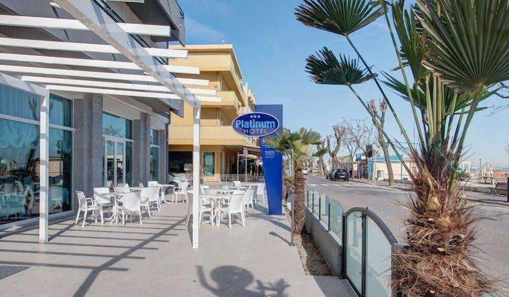 Hotel Platinum ريميني المظهر الخارجي الصورة